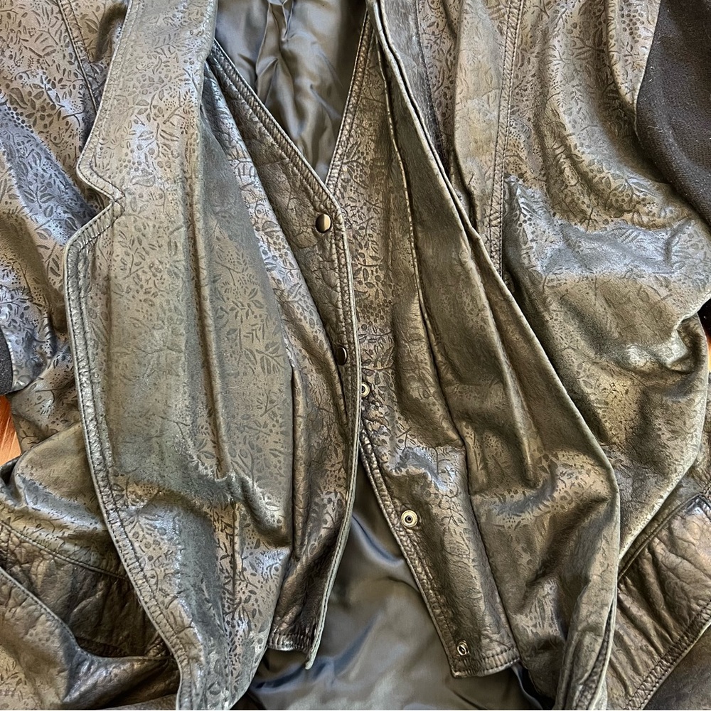 G-III Leather designs || 80s Vintage Black Leather Jacket - Picture 5 of 9